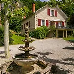 Βίλα Family - Laroche *