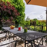 Βίλα Family - Laroche