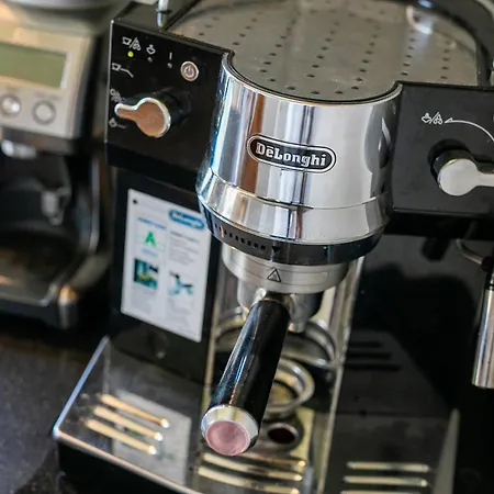 Villa Family - Laroche Martel