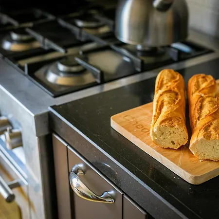 Villa Family - Laroche Martel